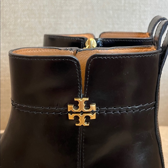 NEW Tory Burch Everly Flat Smooth Black Ankle Bootie Size 5.5 - Picture 8 of 11